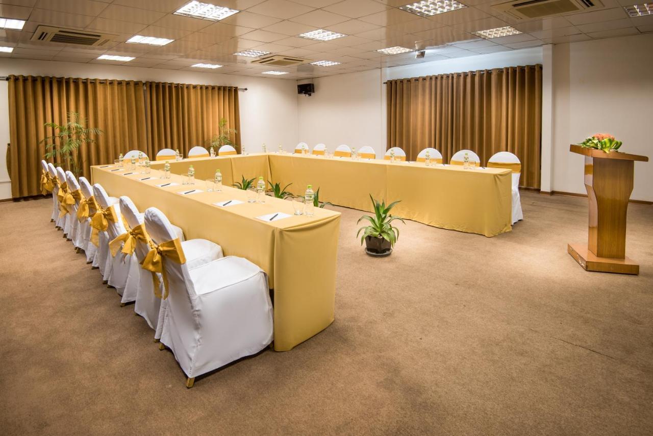 Và Babylon Grand Khách sạn Hà Nội