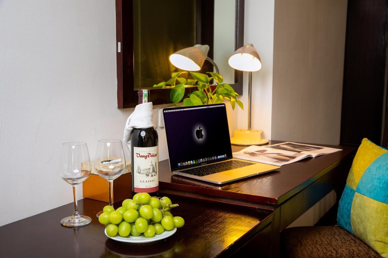 Khách sạn Và Babylon Grand 4*