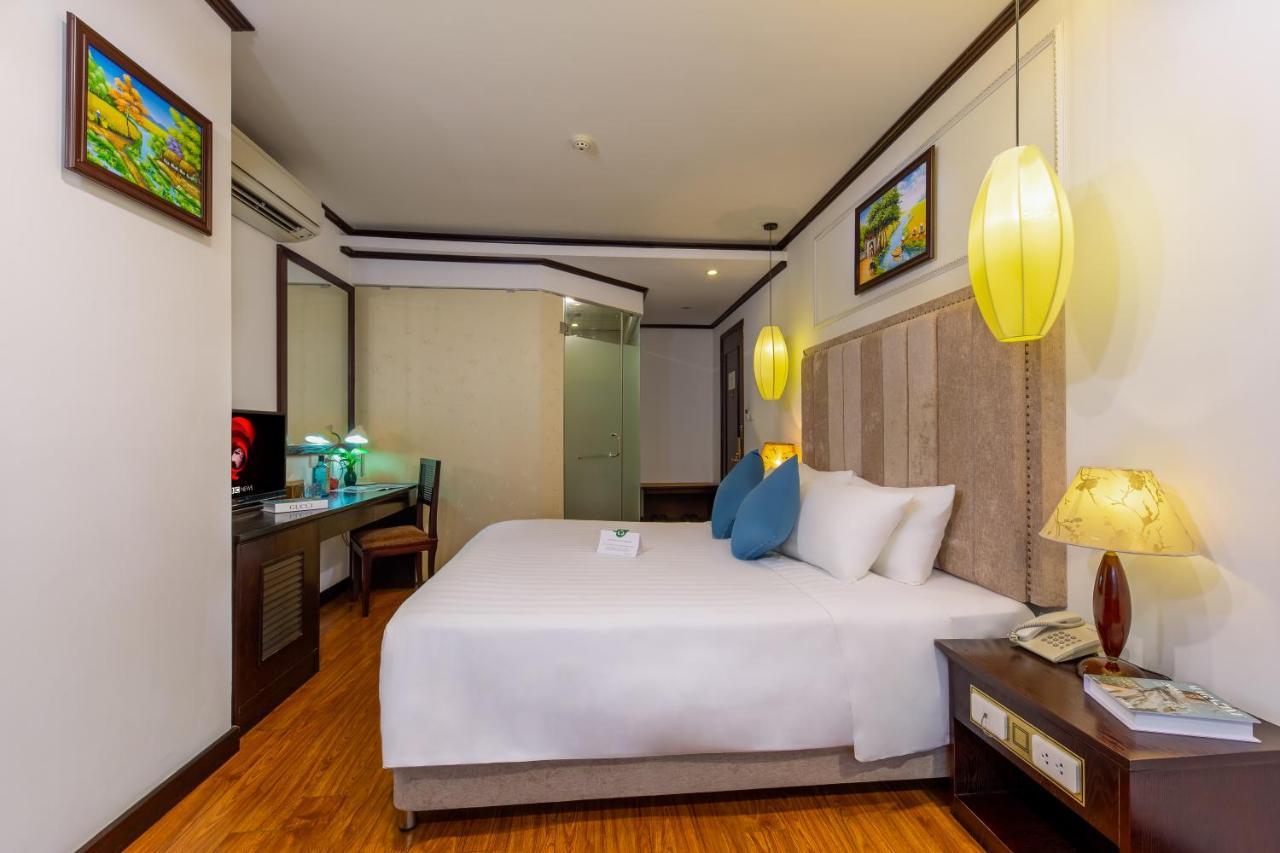 Và Babylon Grand Khách sạn